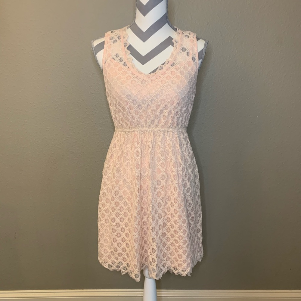 Emmelee Pale Pink Lace Babydoll Dress